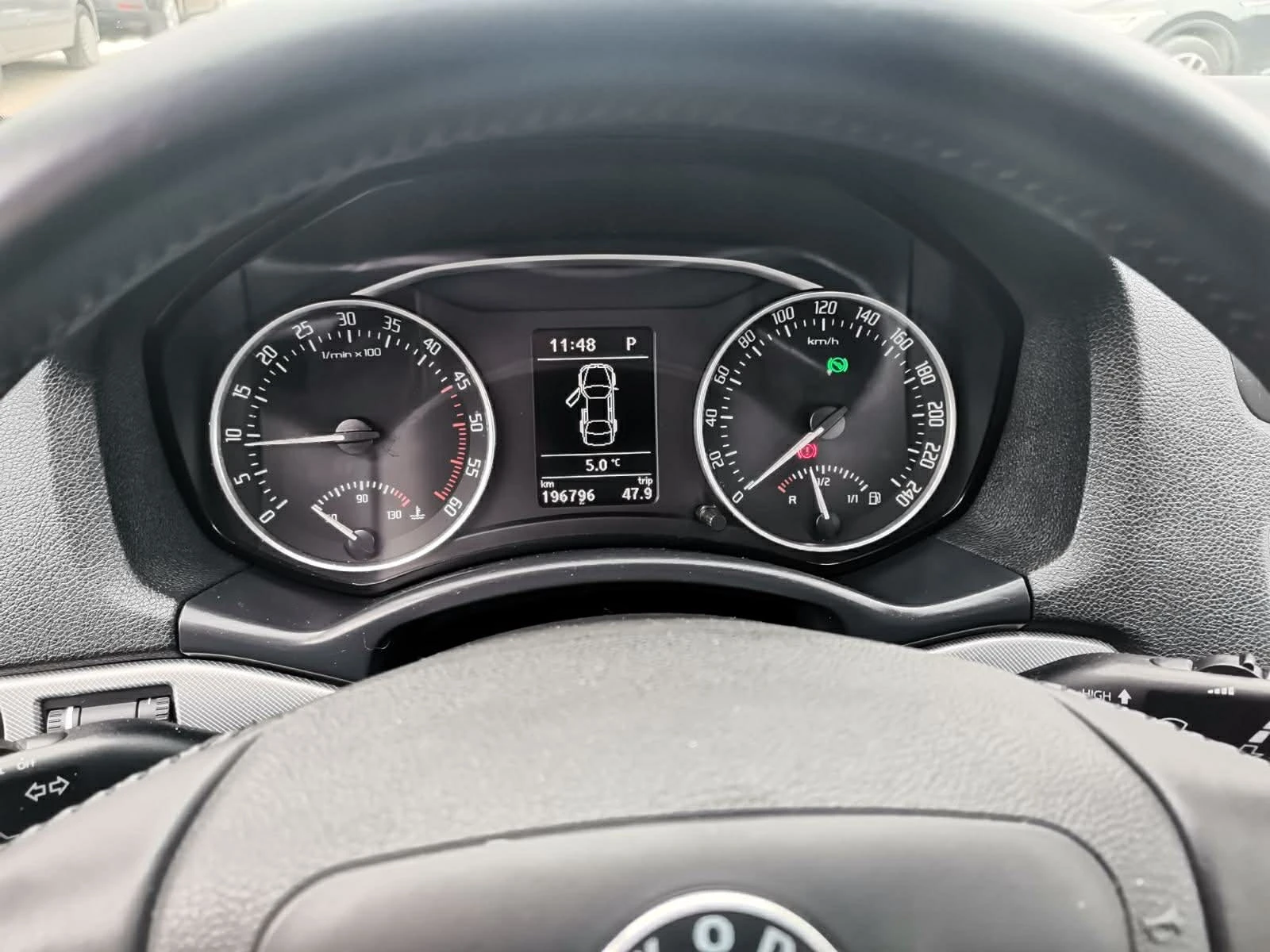 Skoda Octavia 2.0 TDI, снимка 10 - Автомобили и джипове - 52126777