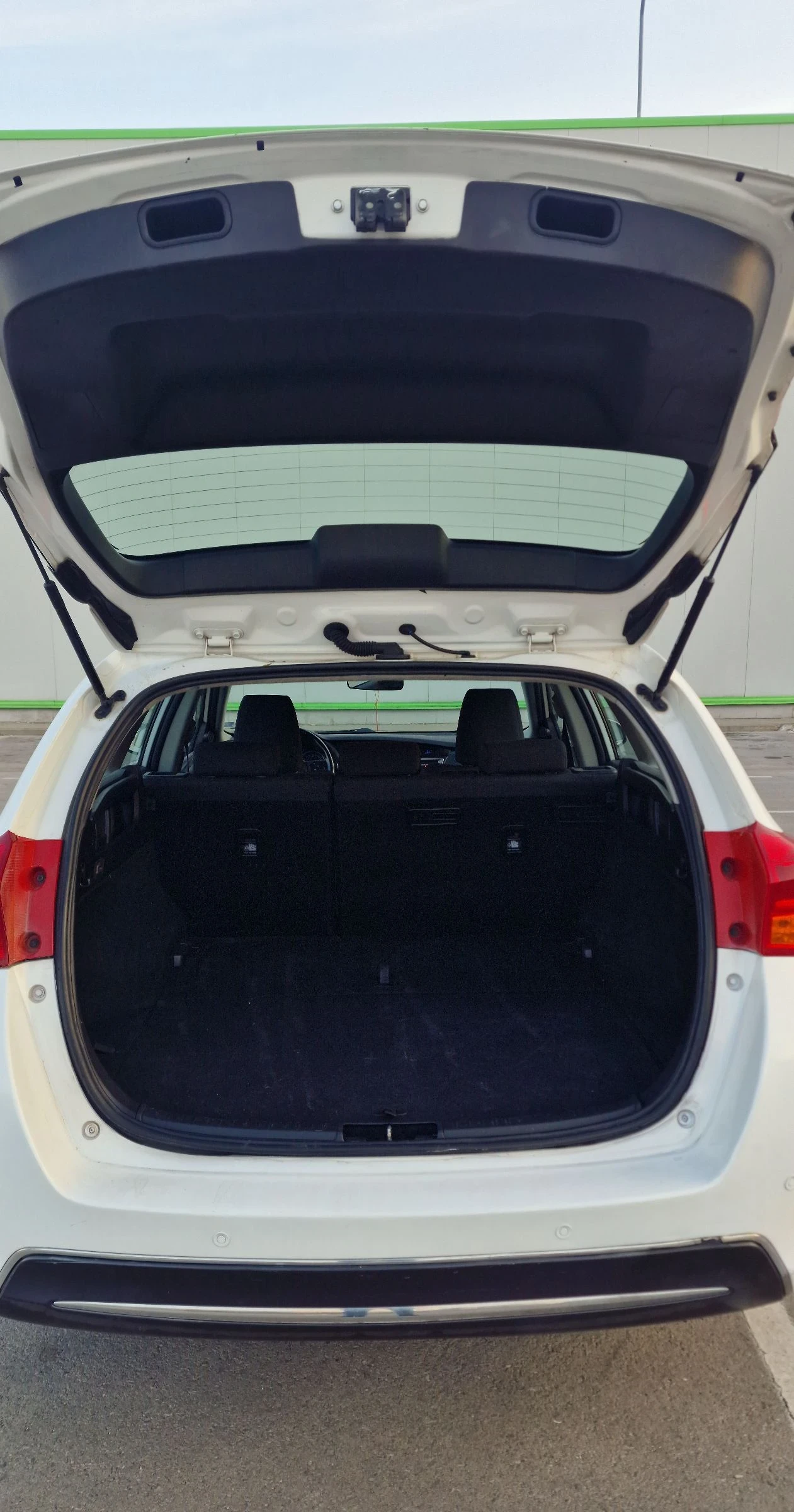 Toyota Auris 1.8 Hybrid  | Mobile.bg � ����������� 17