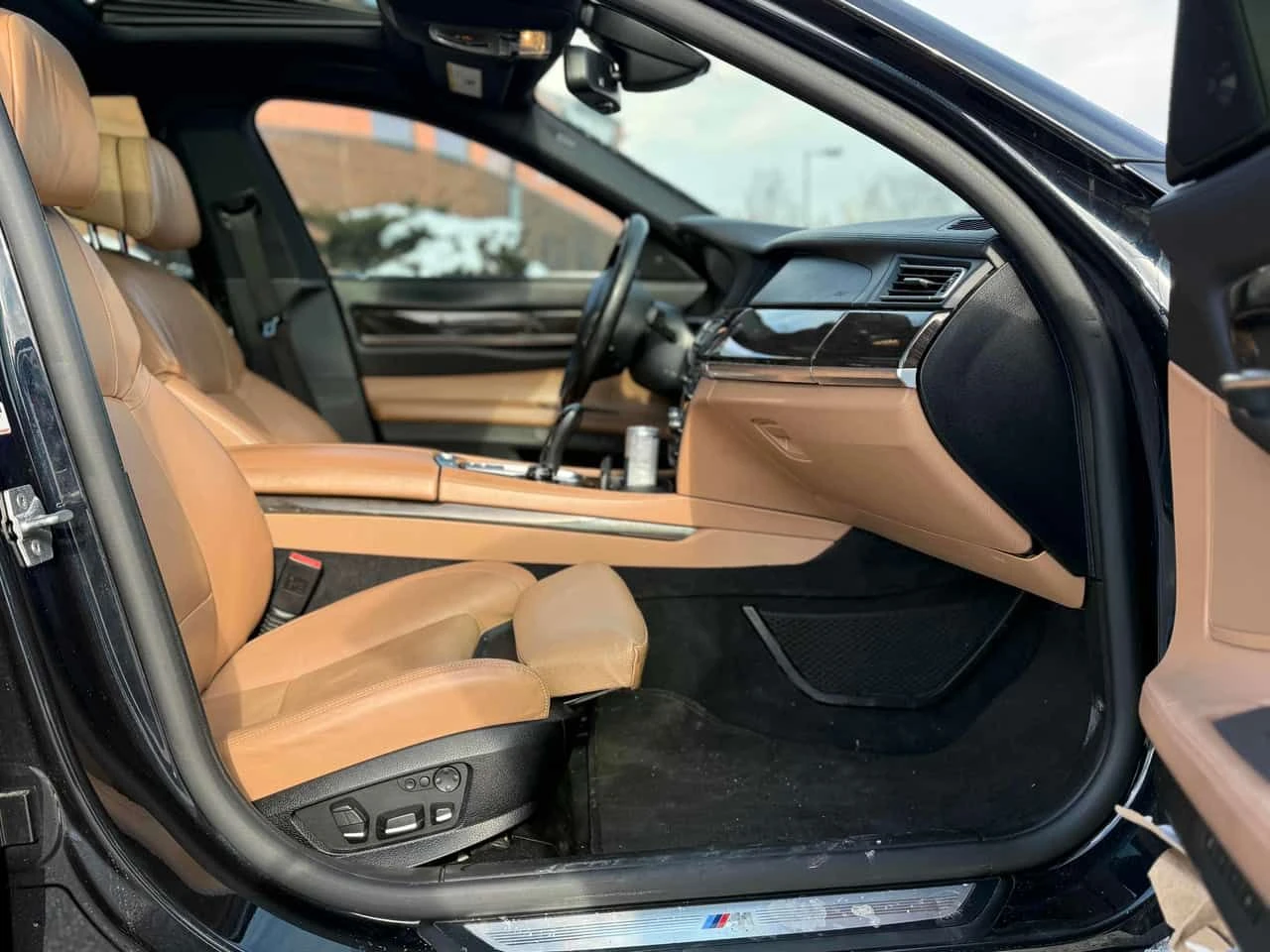 BMW 750  xDrive | ОБДУХВАНЕ | MАСАЖИ | NIGHT VISION | , снимка 8 - Автомобили и джипове - 53734478