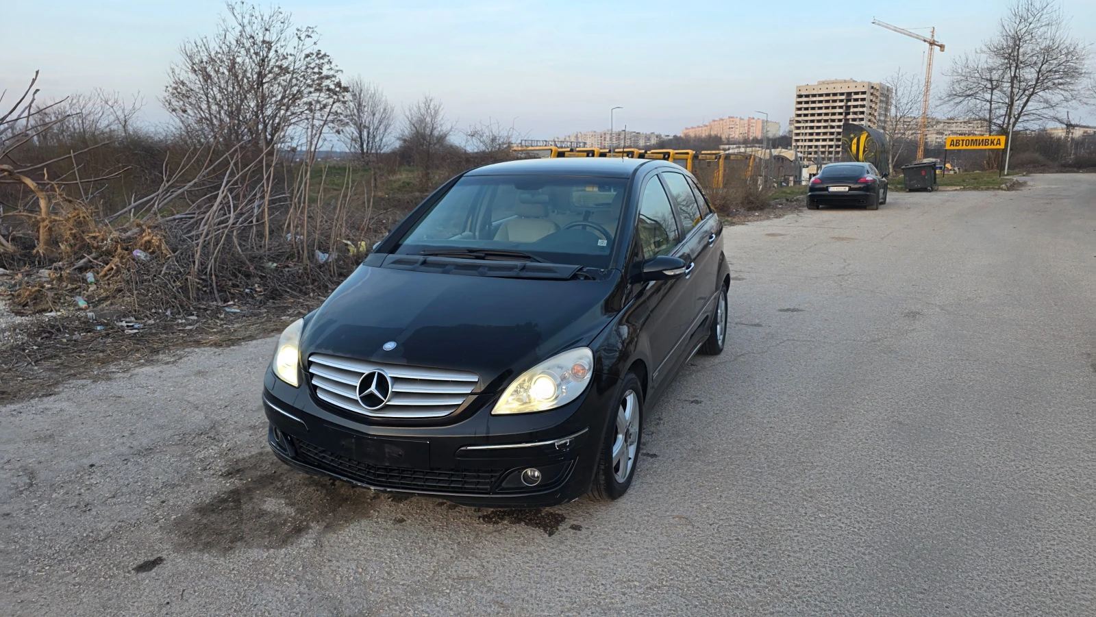 Mercedes-Benz B 200 2.0d, снимка 4 - Автомобили и джипове - 53880584