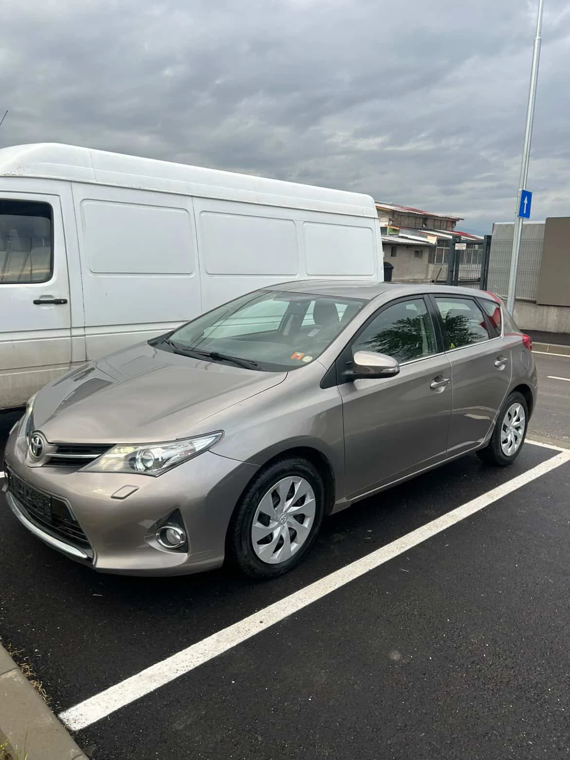 Toyota Auris 1.33 VVT-i | Mobile.bg � ����������� 4