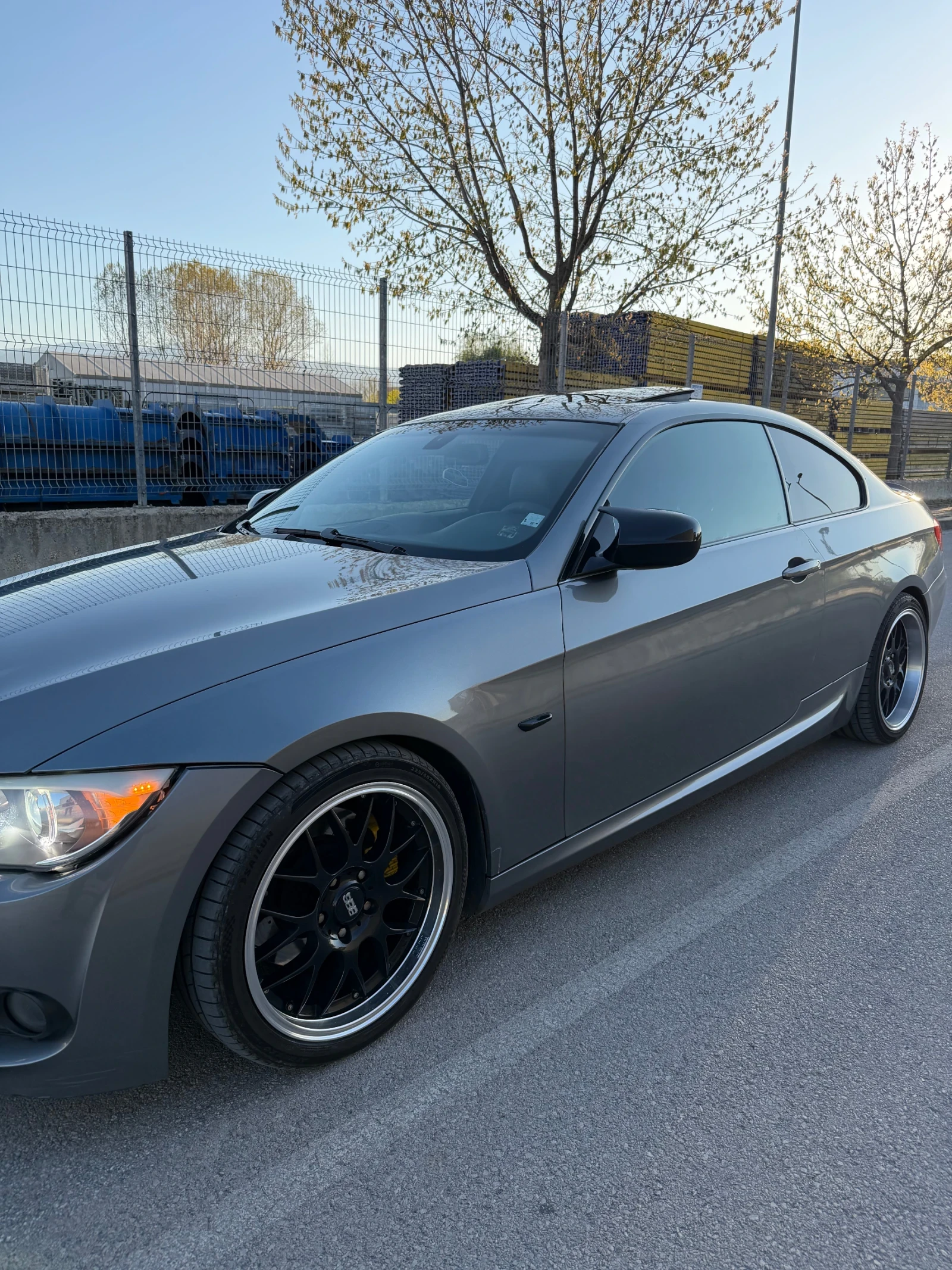 BMW 325 M57/SAT/2009-FACE!, снимка 3 - Автомобили и джипове - 54358400