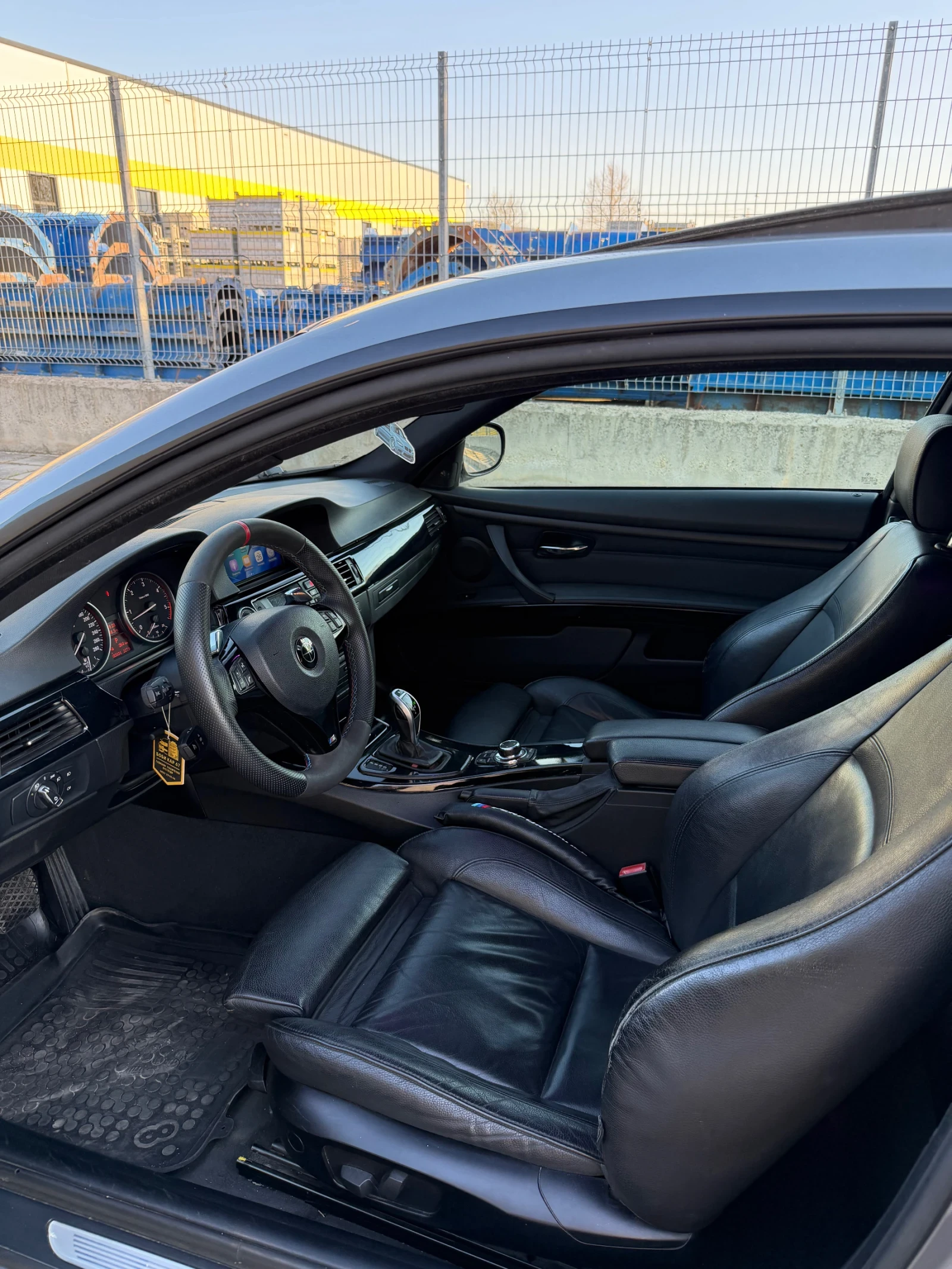 BMW 325 M57/SAT/2009-FACE!, снимка 10 - Автомобили и джипове - 54358400