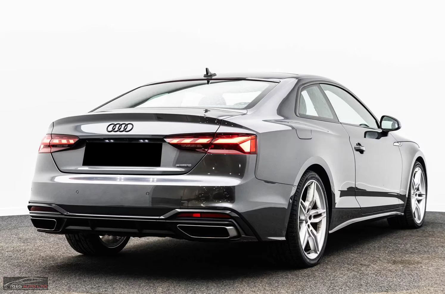 Audi A5 40TDI/204HP/S-LINE/BLACK/MATRIX/PANO/CAM/408z, снимка 7 - Автомобили и джипове - 54520238