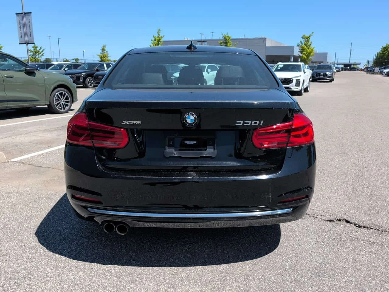 BMW 330 * 330i xDrive * CARFAX * ЦЕНА ДО БГ, снимка 5 - Автомобили и джипове - 54759895