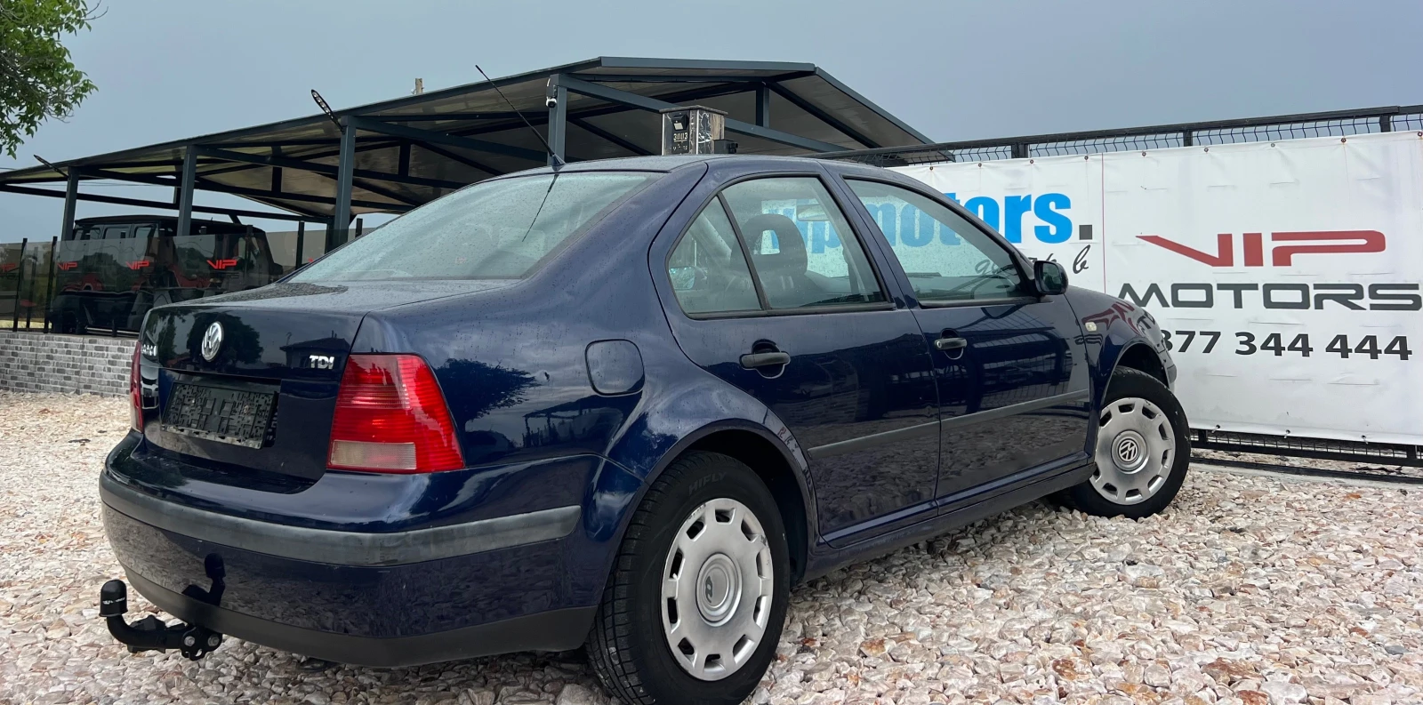 VW Bora 1.9TDI FACELIFT/SEDAN/KLIMATIK/UNIKAT, снимка 7 - Автомобили и джипове - 54806541