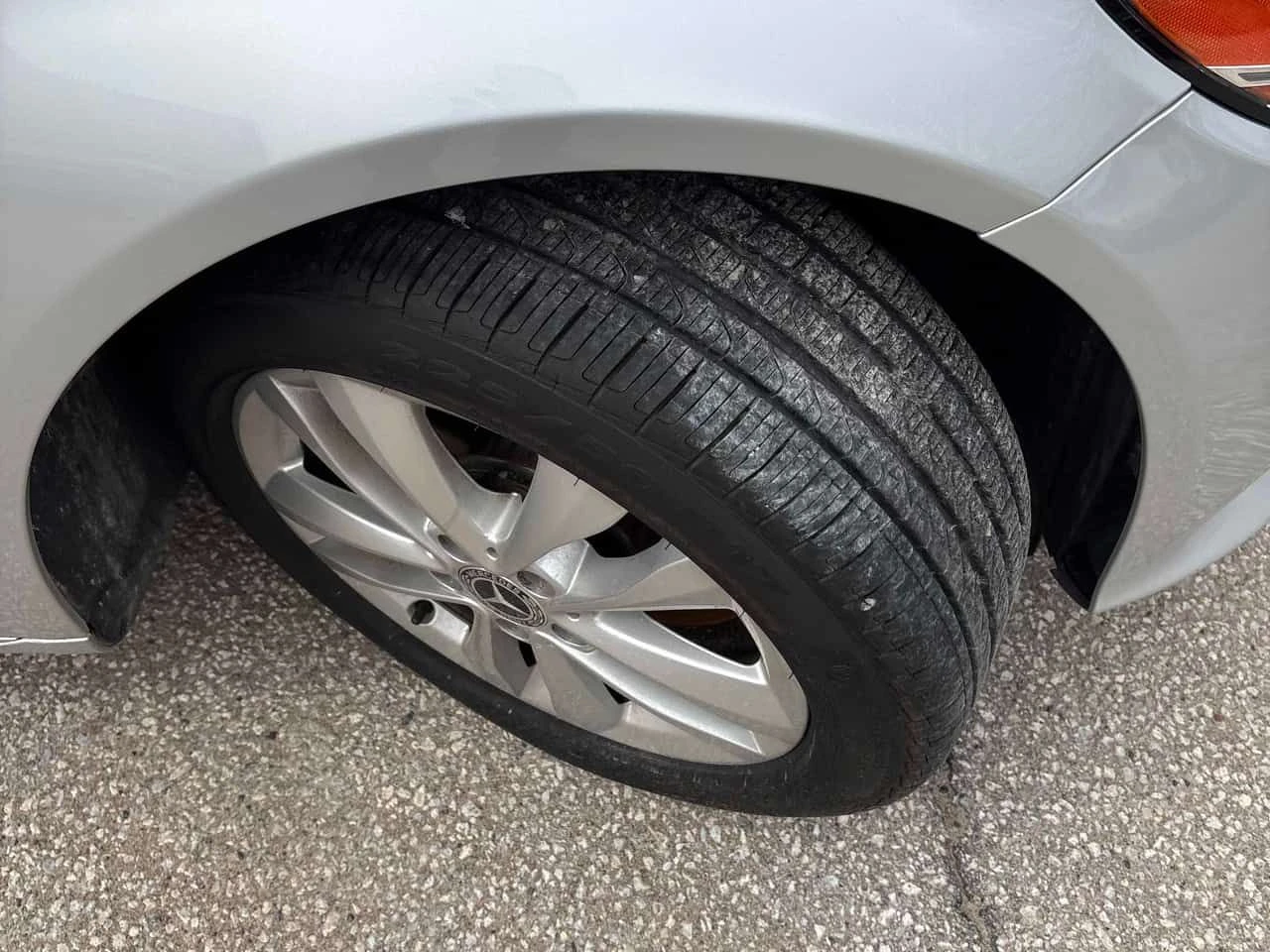 Mercedes-Benz C 300 | CARFAX | БЕЗ ПЪРВОНАЧАЛНА ВНОСКА, снимка 6 - Автомобили и джипове - 55054249
