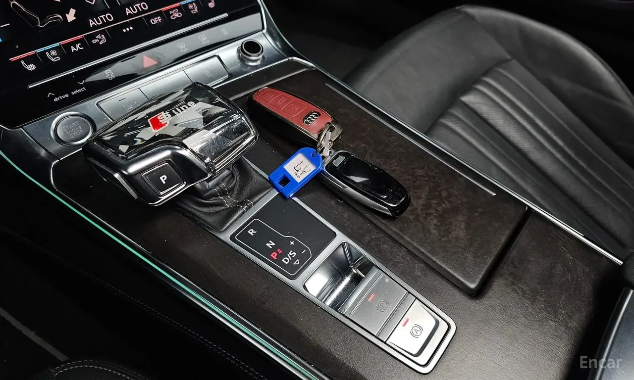 Audi A7 S7 ПАКЕТ/ 360 КАМЕРИ / МАСАЖ / ПАНО, снимка 13 - Автомобили и джипове - 55962076
