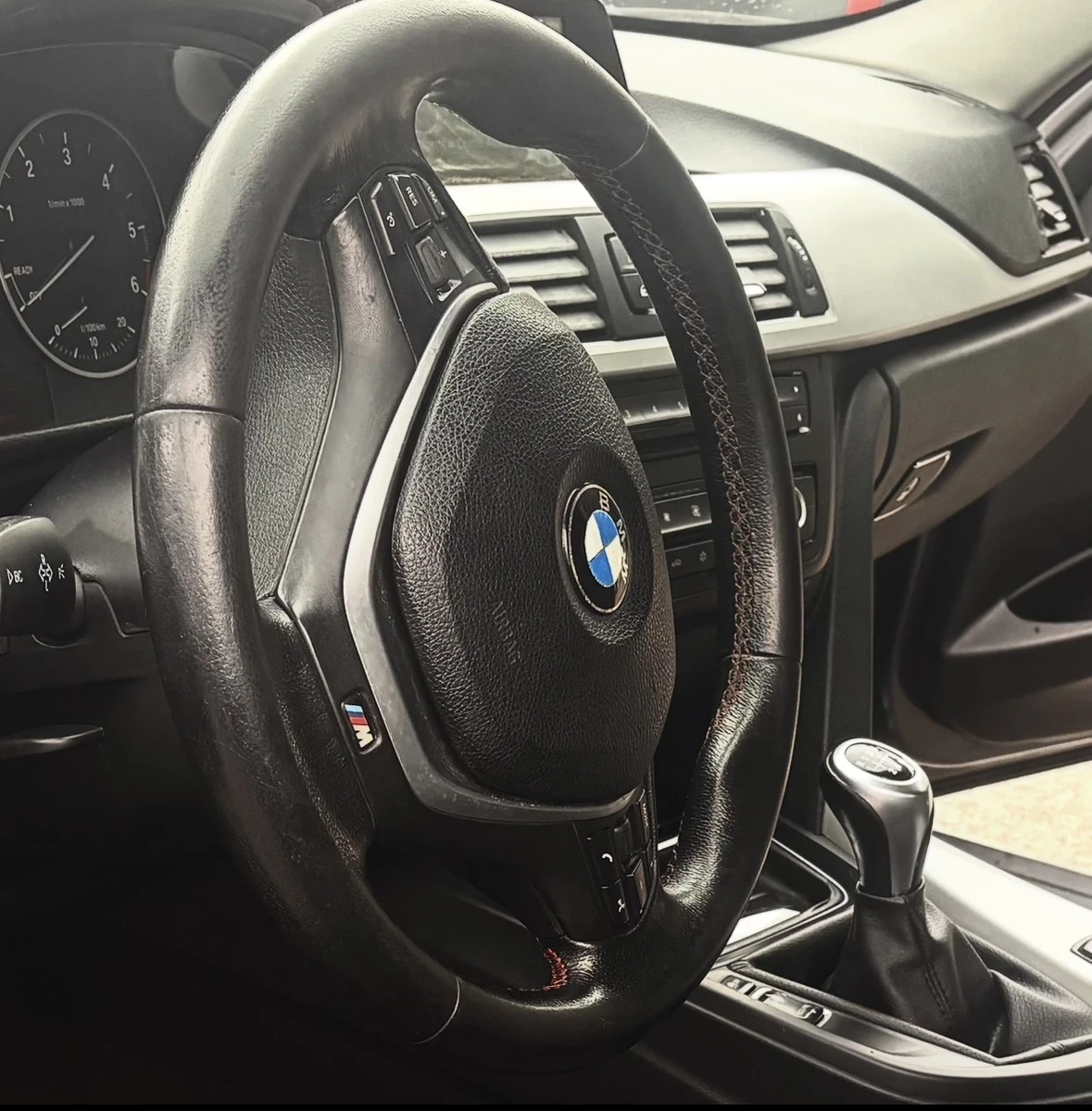 BMW 318 F30