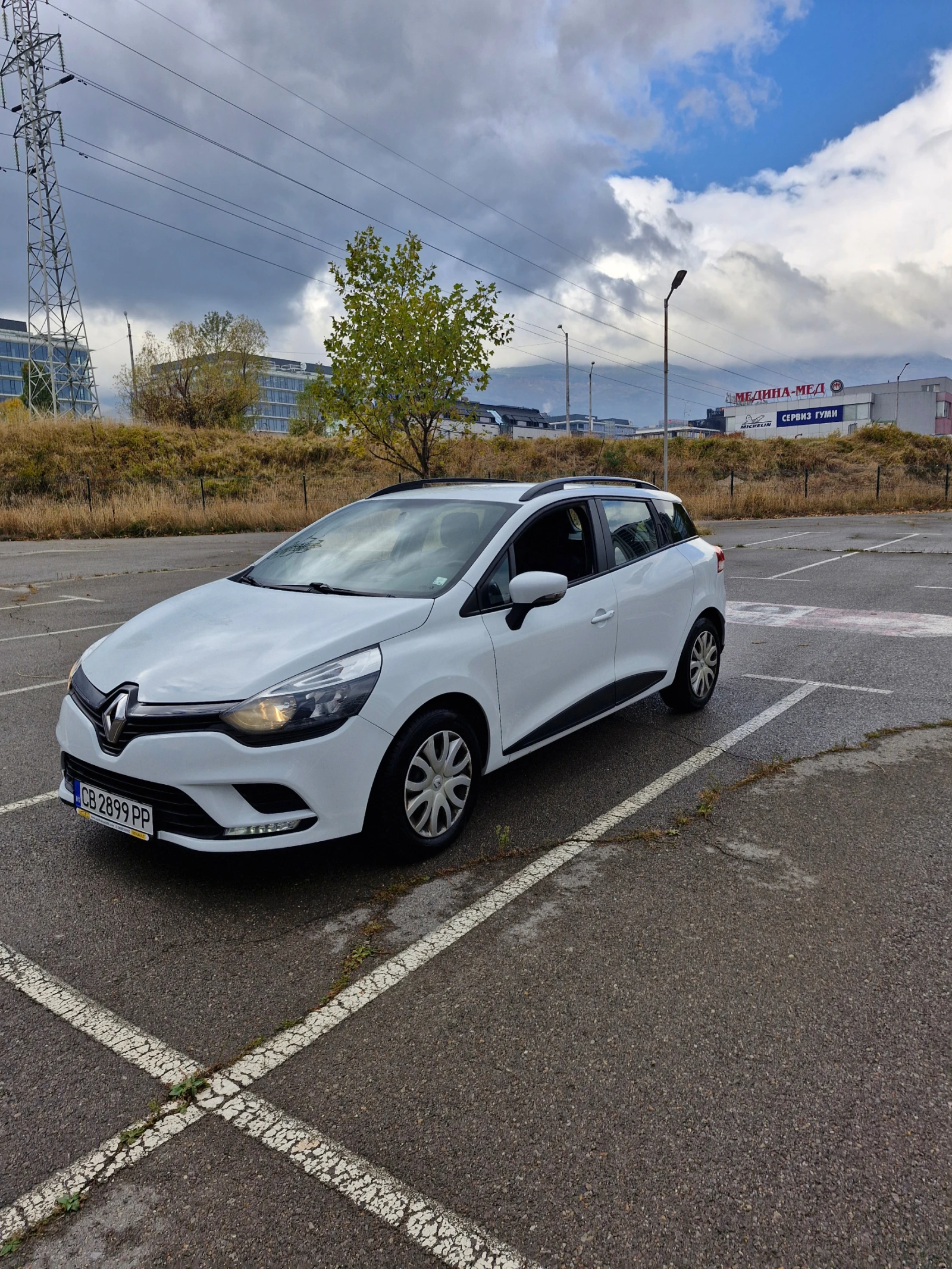 Renault Clio 2020, снимка 10 - Автомобили и джипове - 56607681