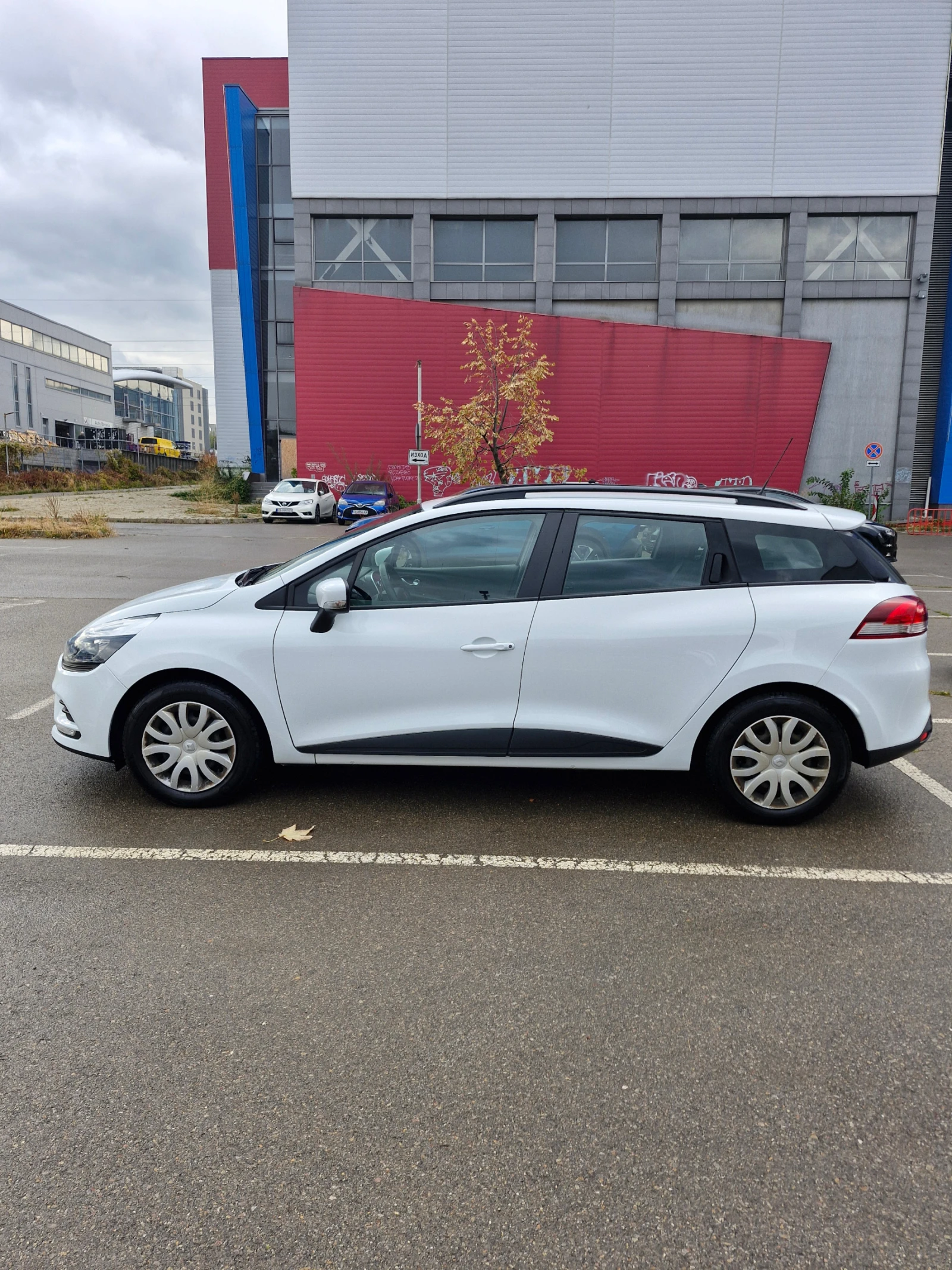 Renault Clio 2020, снимка 13 - Автомобили и джипове - 56607681
