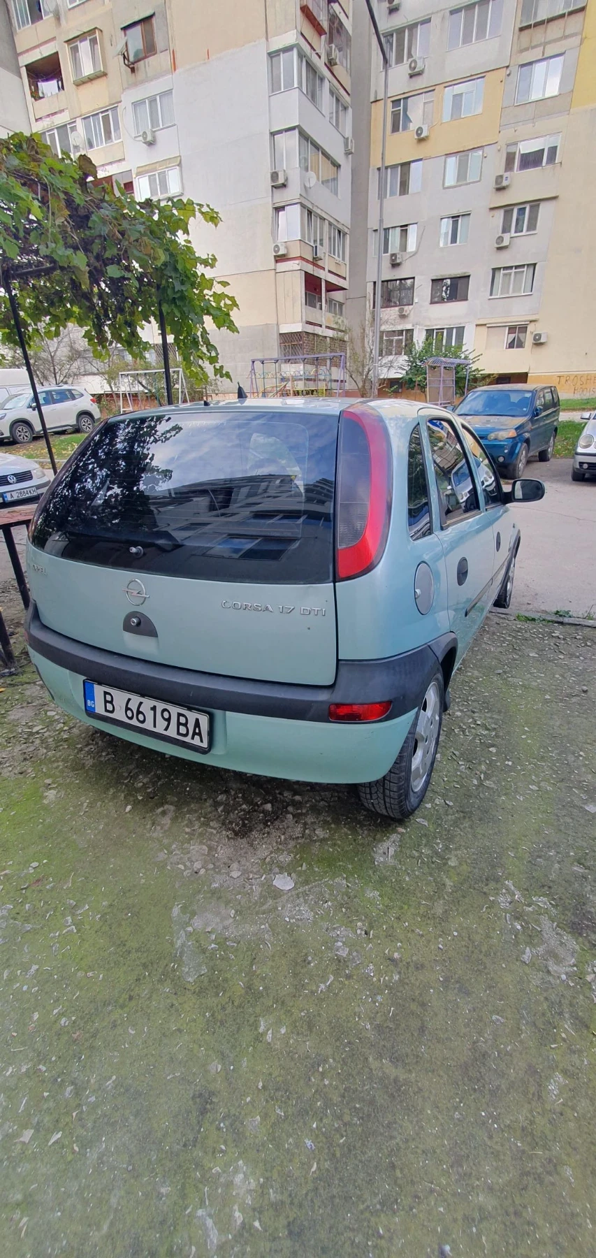 Opel Corsa 1, 7 DTI, снимка 3 - Автомобили и джипове - 56747986