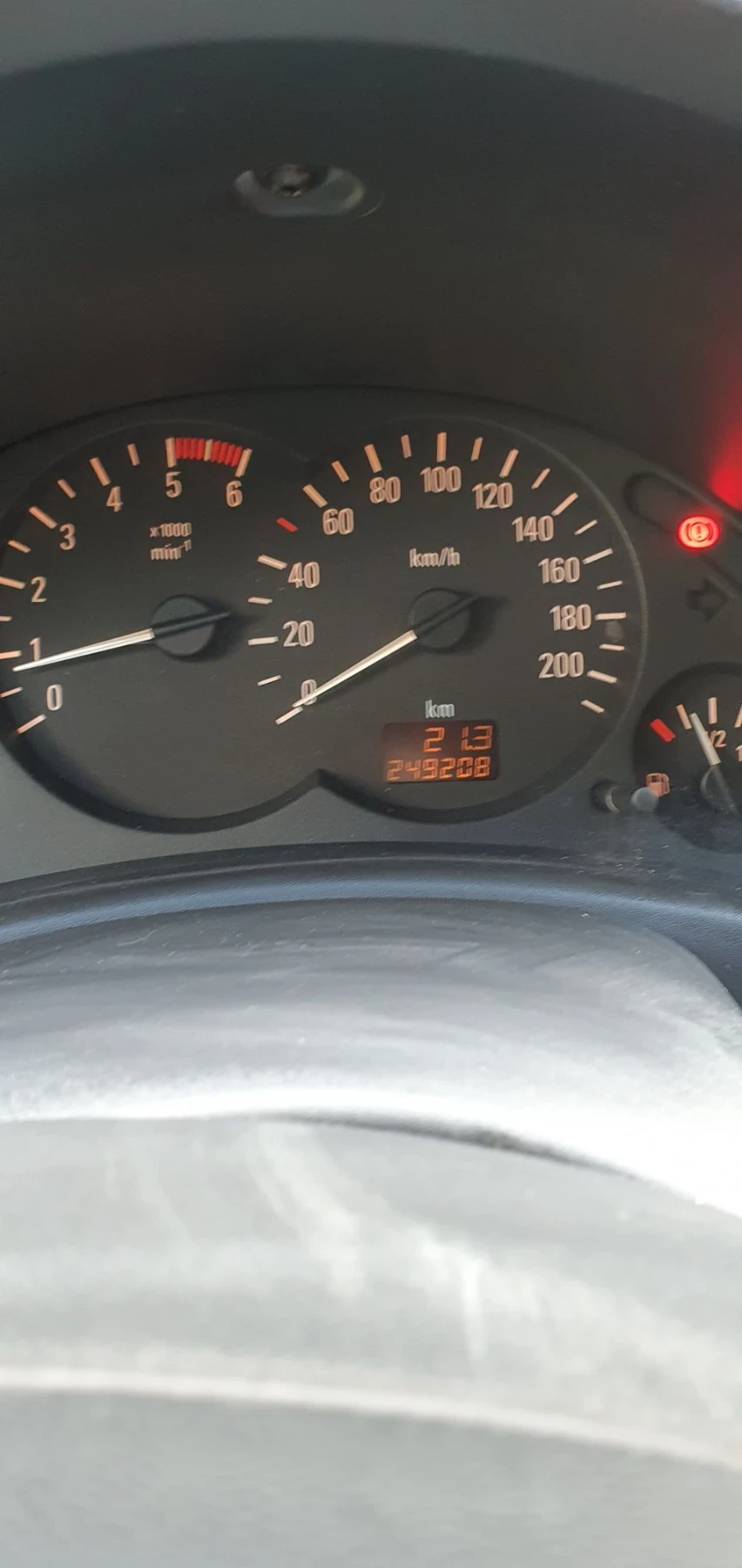 Opel Corsa 1, 7 DTI, снимка 5 - Автомобили и джипове - 56747986