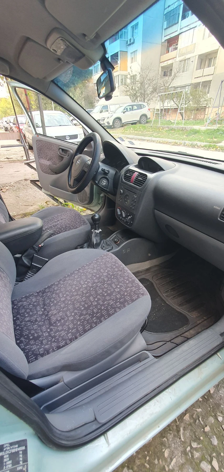 Opel Corsa 1, 7 DTI, снимка 7 - Автомобили и джипове - 56747986