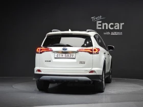 Toyota Rav4 2.5 4WD Hybrid| 194к.с.| ВКЛ.ТЕХНОТЕСТ, снимка 4