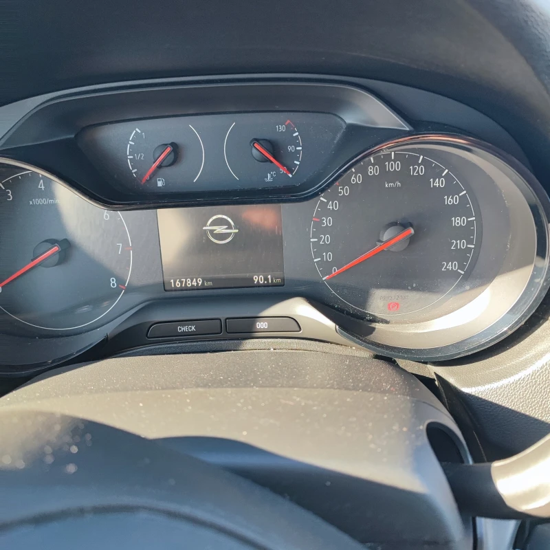 Opel Grandland X, снимка 7 - Автомобили и джипове - 48372159