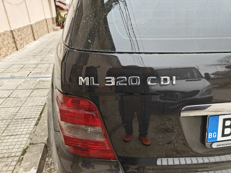 Mercedes-Benz ML 320 CDI, снимка 11 - Автомобили и джипове - 49151933