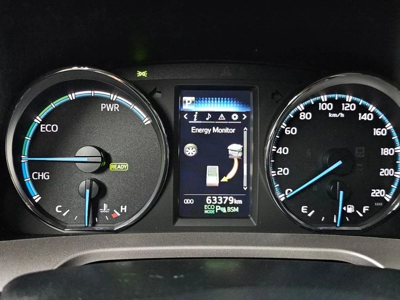Toyota Rav4 2.5 4WD Hybrid| 194к.с.| ВКЛ.ТЕХНОТЕСТ, снимка 8 - Автомобили и джипове - 55119797