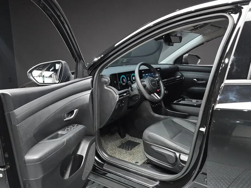 Hyundai Tucson 1.6 2WD HEV, снимка 10 - Автомобили и джипове - 55802228
