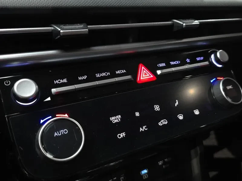 Hyundai Tucson 1.6 2WD HEV, снимка 16 - Автомобили и джипове - 55802228