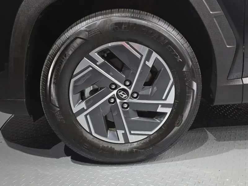 Hyundai Tucson 1.6 2WD HEV, снимка 5 - Автомобили и джипове - 55802228