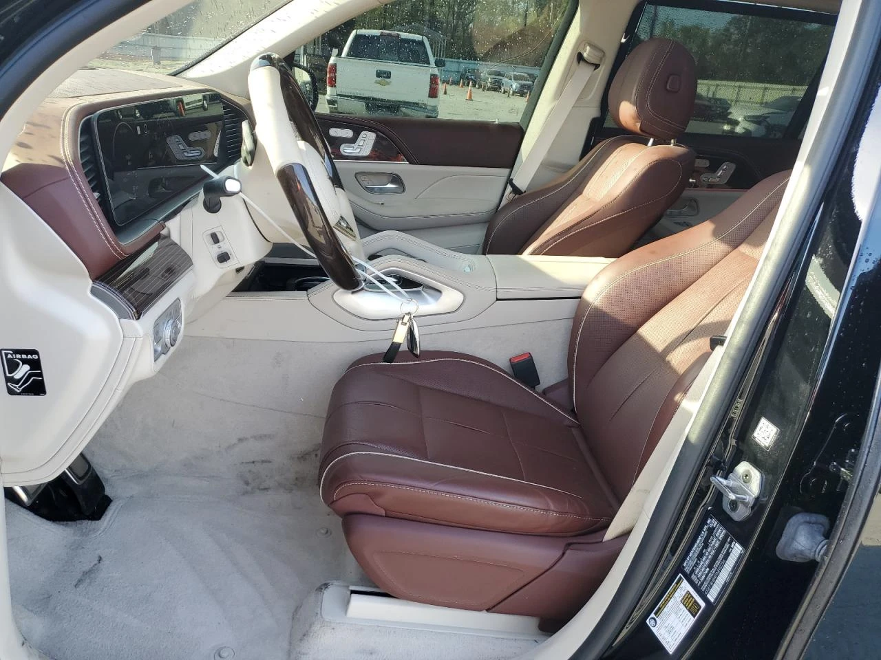 Mercedes-Benz GLS 600 MAYBACH * 4MATIC * KEYLESS * BURMESTER * ПОДГРЕВ  - изображение 7