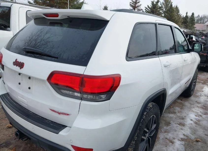 Jeep Grand cherokee  - изображение 4