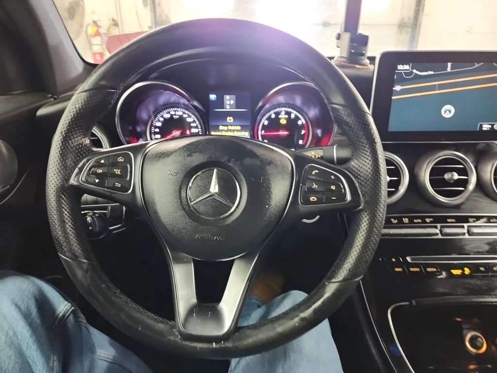 Mercedes-Benz GLC 300 / 360 / PANO / �������� / ������ / CARFAX | Mobile.bg � ����������� 11
