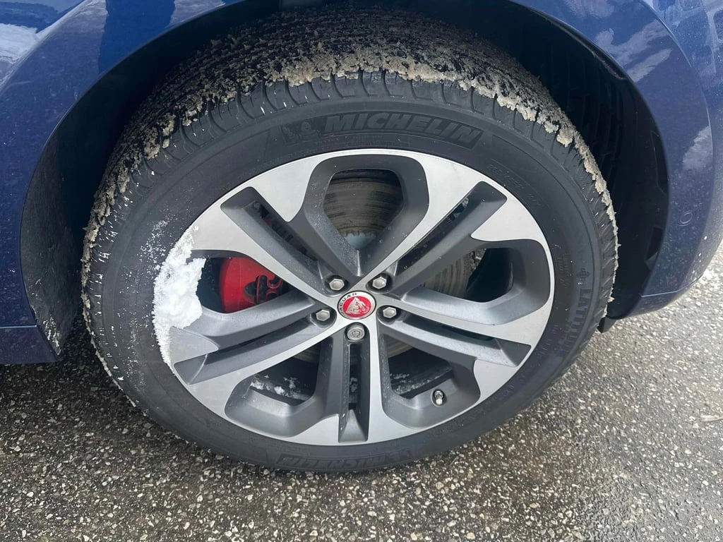 Jaguar F-PACE * P400 R Dynamic S * CARFAX * ЦЕНА ДО БГ - изображение 7