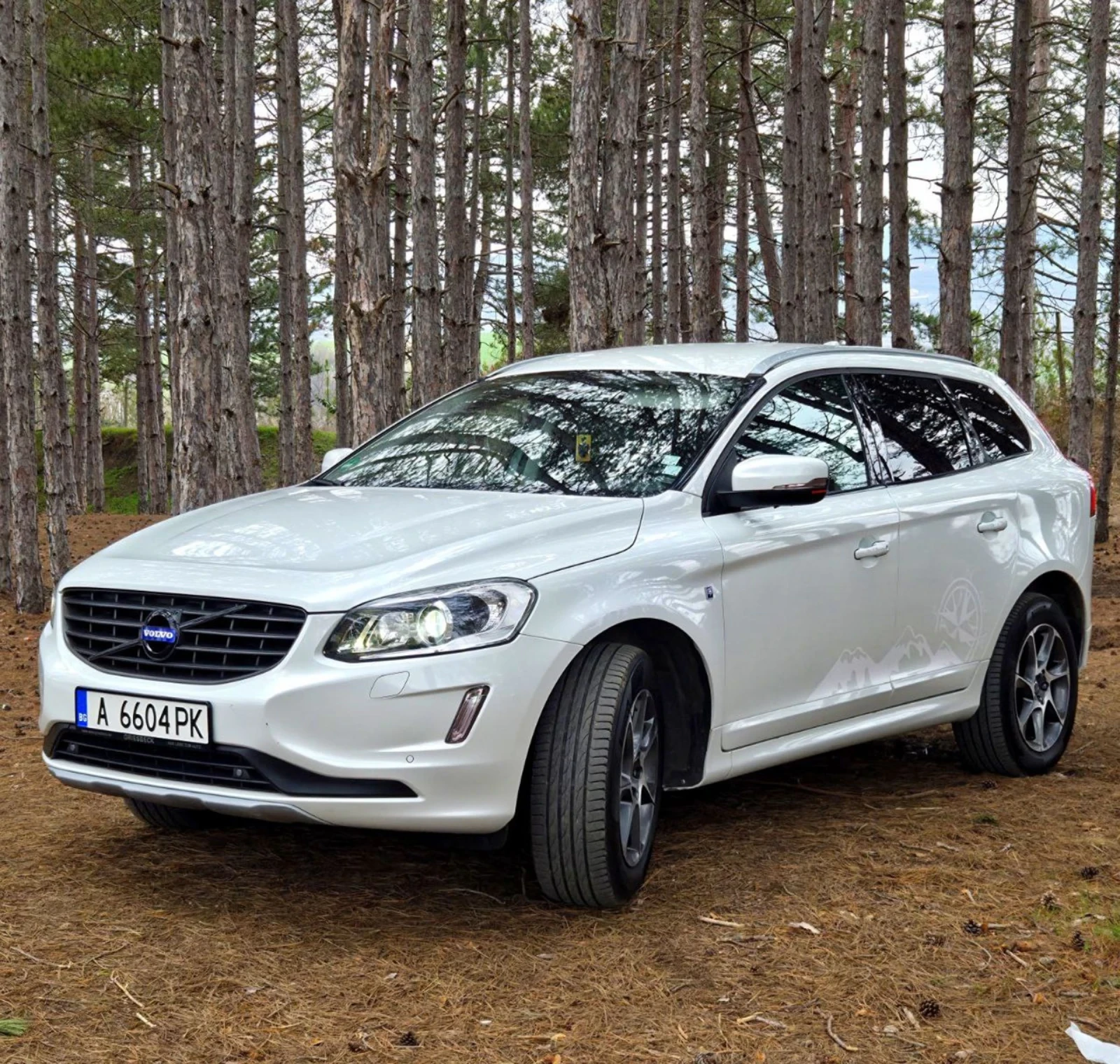 Volvo XC60 2.4 D5 4x4 Ocean Race, снимка 4 - Автомобили и джипове - 53834848