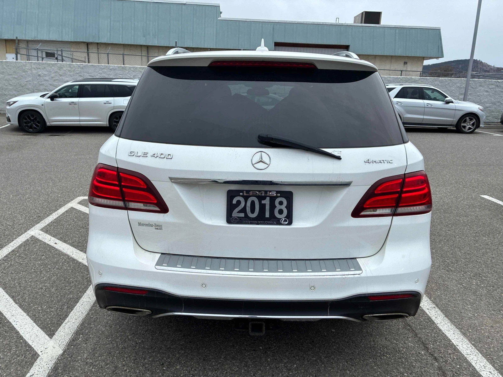 Mercedes-Benz GLE 400 AMG PK/360/HARMAN/ОБДУХ* , снимка 2 - Автомобили и джипове - 53937667