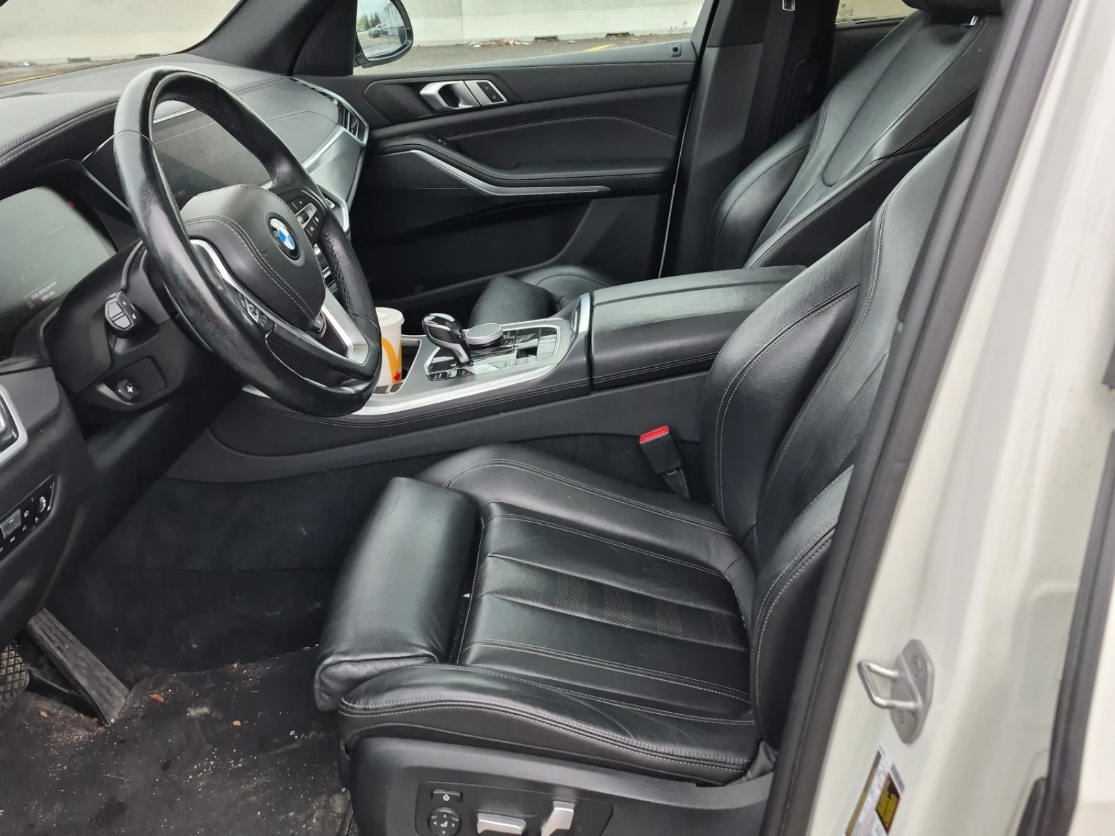 BMW X5 XDRIVE40I * Blind Spot * CARFAX * АВТО КРЕДИТ * , снимка 7 - Автомобили и джипове - 54715617