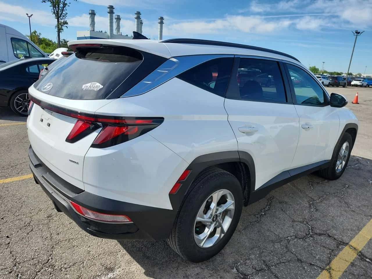 Hyundai Tucson * PREFERRED * CARFAX * ЦЕНА ДО БГ, снимка 3 - Автомобили и джипове - 55052028