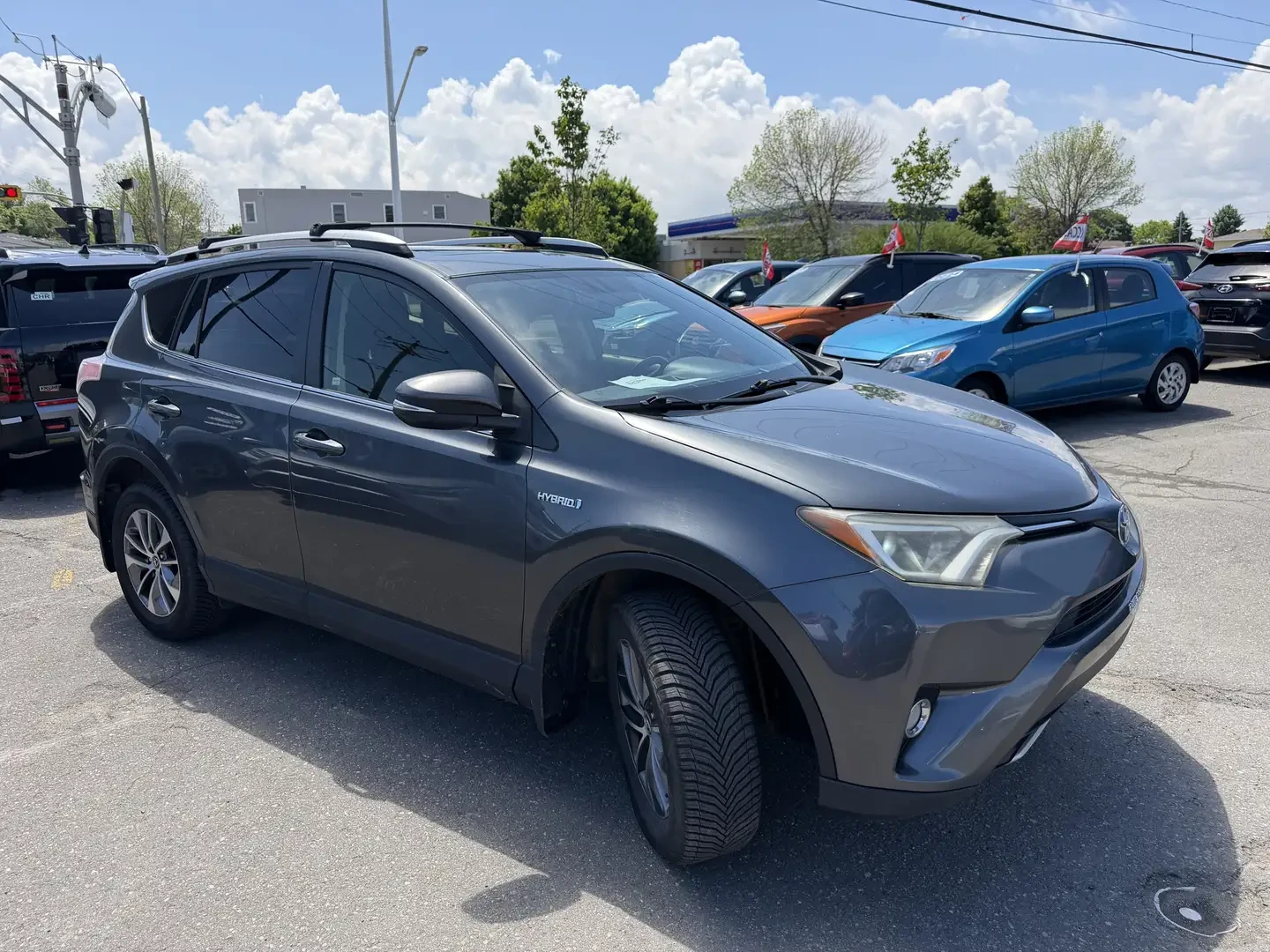 Toyota Rav4 Hybrid XLE, снимка 7 - Автомобили и джипове - 55314569