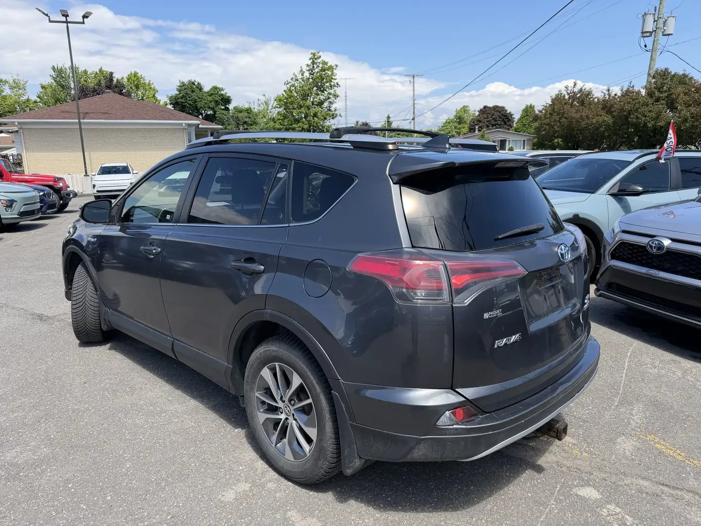 Toyota Rav4 Hybrid XLE, снимка 4 - Автомобили и джипове - 55314569