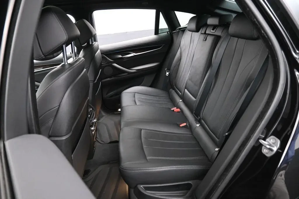BMW X6 xDrive50i, снимка 11 - Автомобили и джипове - 55509386