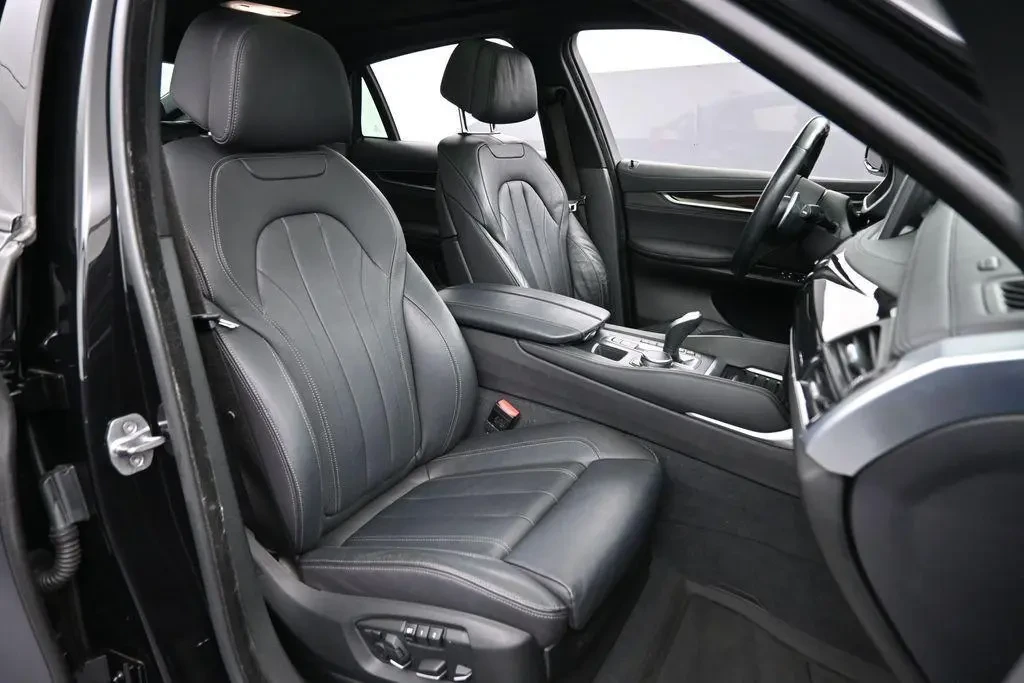 BMW X6 xDrive50i, снимка 15 - Автомобили и джипове - 55509386