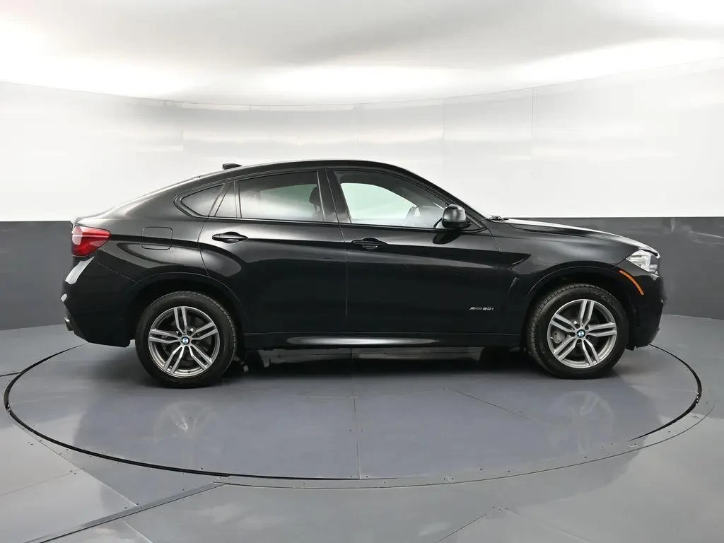 BMW X6 xDrive50i, снимка 8 - Автомобили и джипове - 55509386