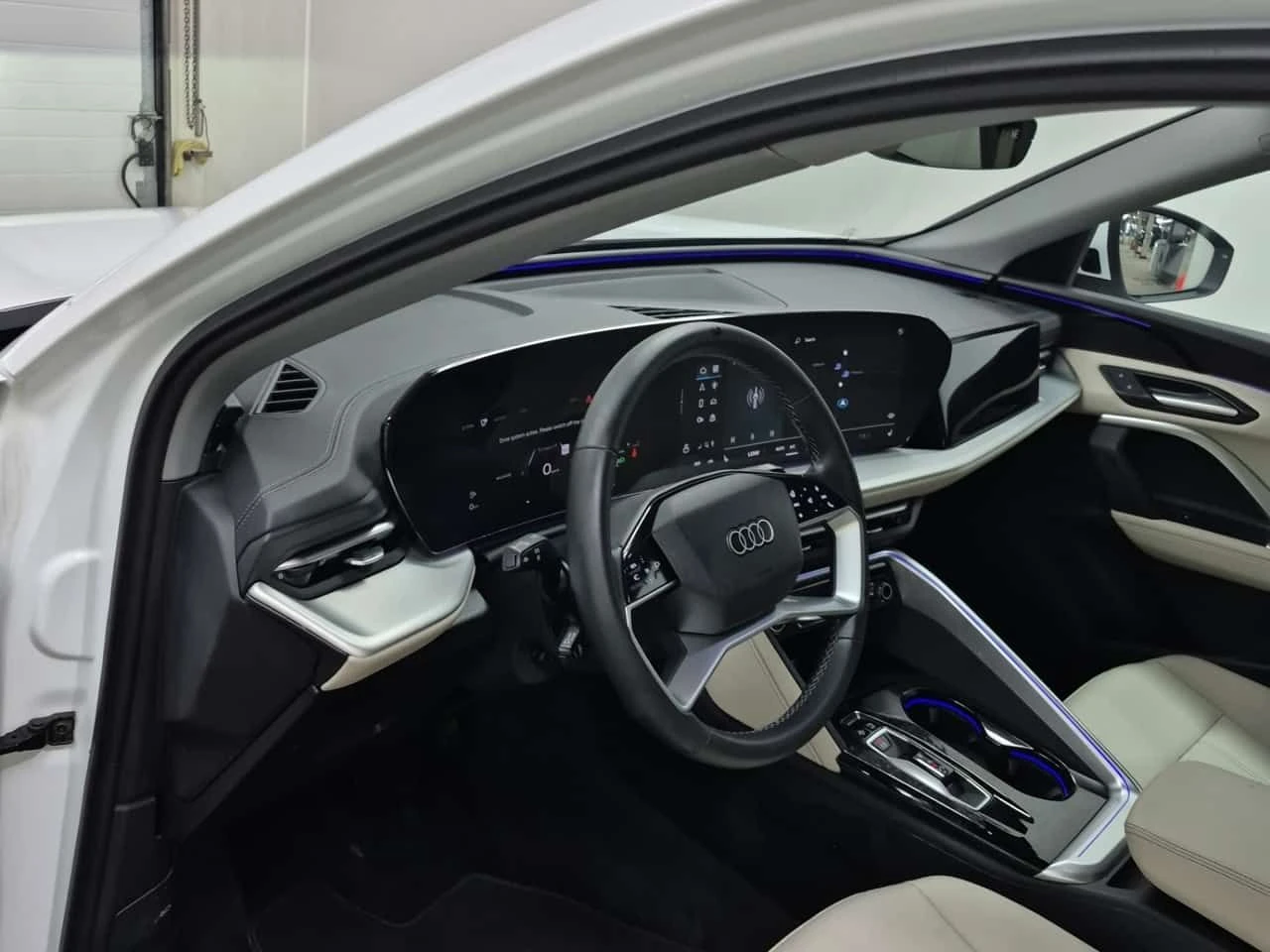Audi Q5 * 2.0 TFSI QUATTRO * CARFAX * ОПЦИЯ ЗА ФИНАНСИРАНЕ, снимка 10 - Автомобили и джипове - 55526546