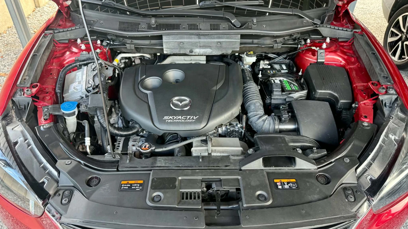 Mazda CX-5 2.2D Skyactive 4WD, снимка 17 - Автомобили и джипове - 55673742