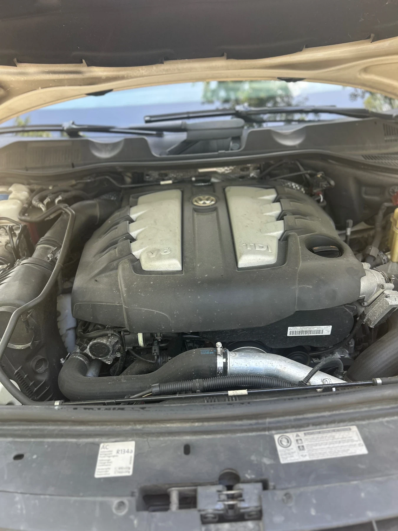 VW Touareg, снимка 16 - Автомобили и джипове - 55875805