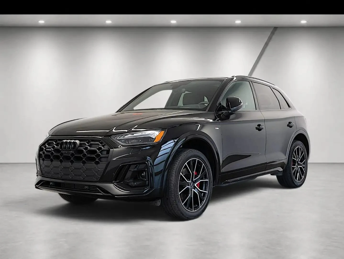 Audi Q5 TECHNIK ЦЕНА ДО БЪЛГАРИЯ АВТОКРЕДИТ, снимка 4 - Автомобили и джипове - 55949915