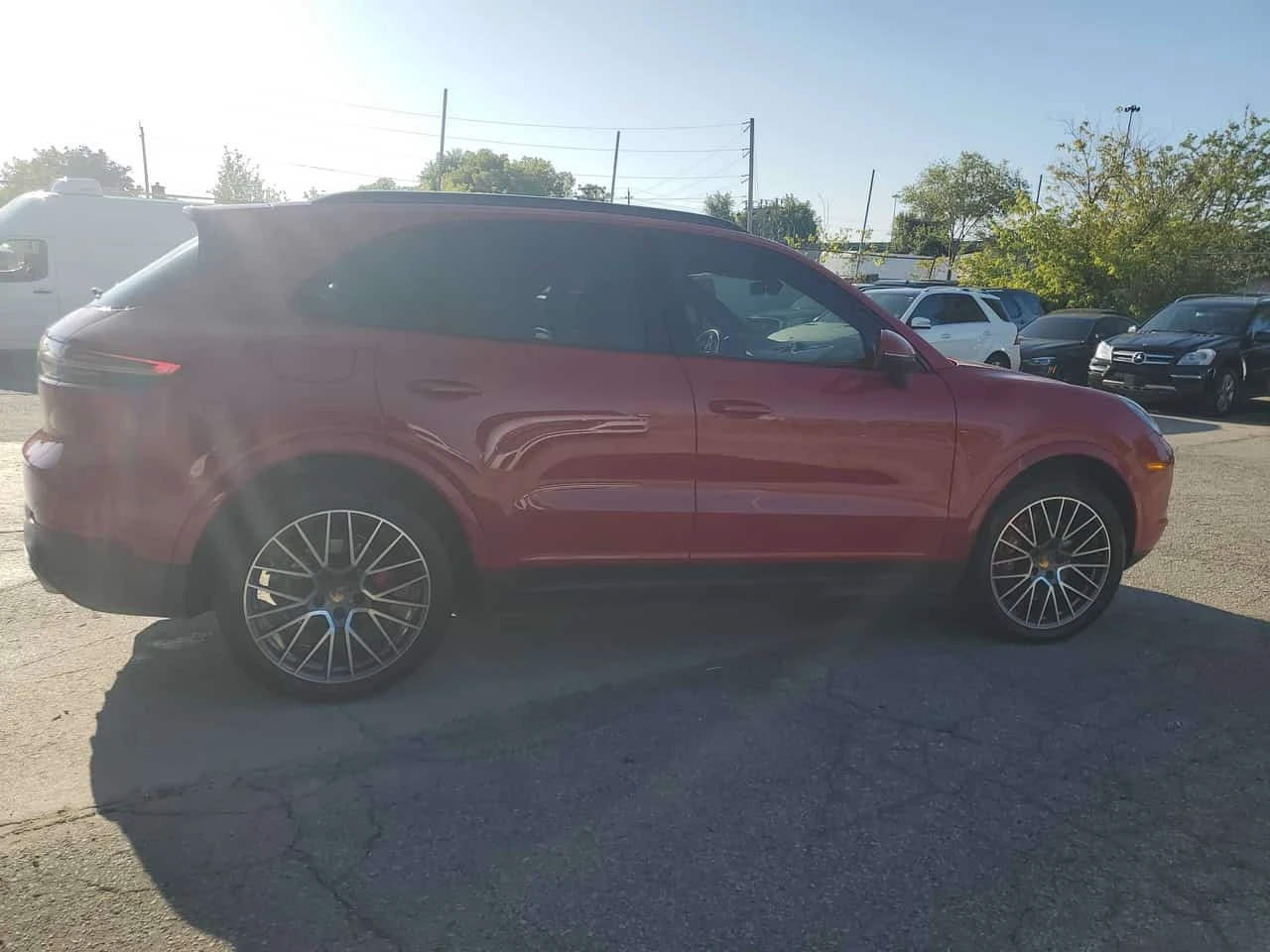 Porsche Cayenne * AWD * CARFAX * ОПЦИЯ ЗА ФИНАНСИРАНЕ, снимка 3 - Автомобили и джипове - 56273330