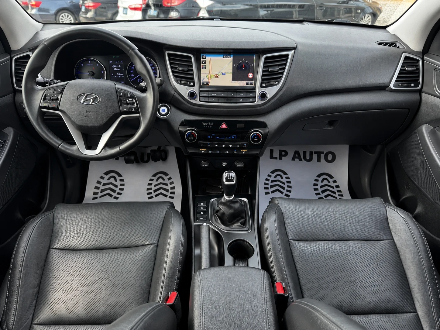 Hyundai Tucson * 1.7crdi* 116�.�* ��������* �������* Full*  | Mobile.bg � ����������� 8