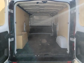 Renault Trafic 2.0/dCi 120 к.с. BVM6, снимка 13