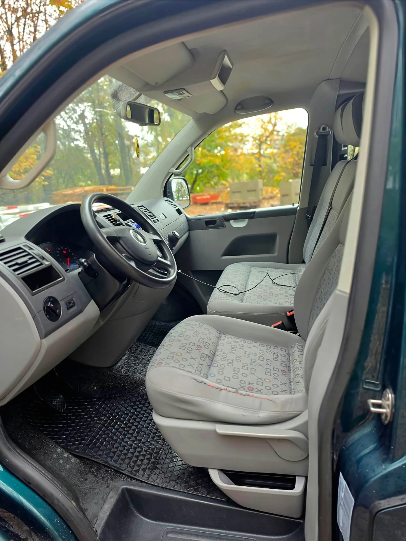 VW T5 VW T5 2.5 TDI , снимка 11 - Бусове и автобуси - 56740824
