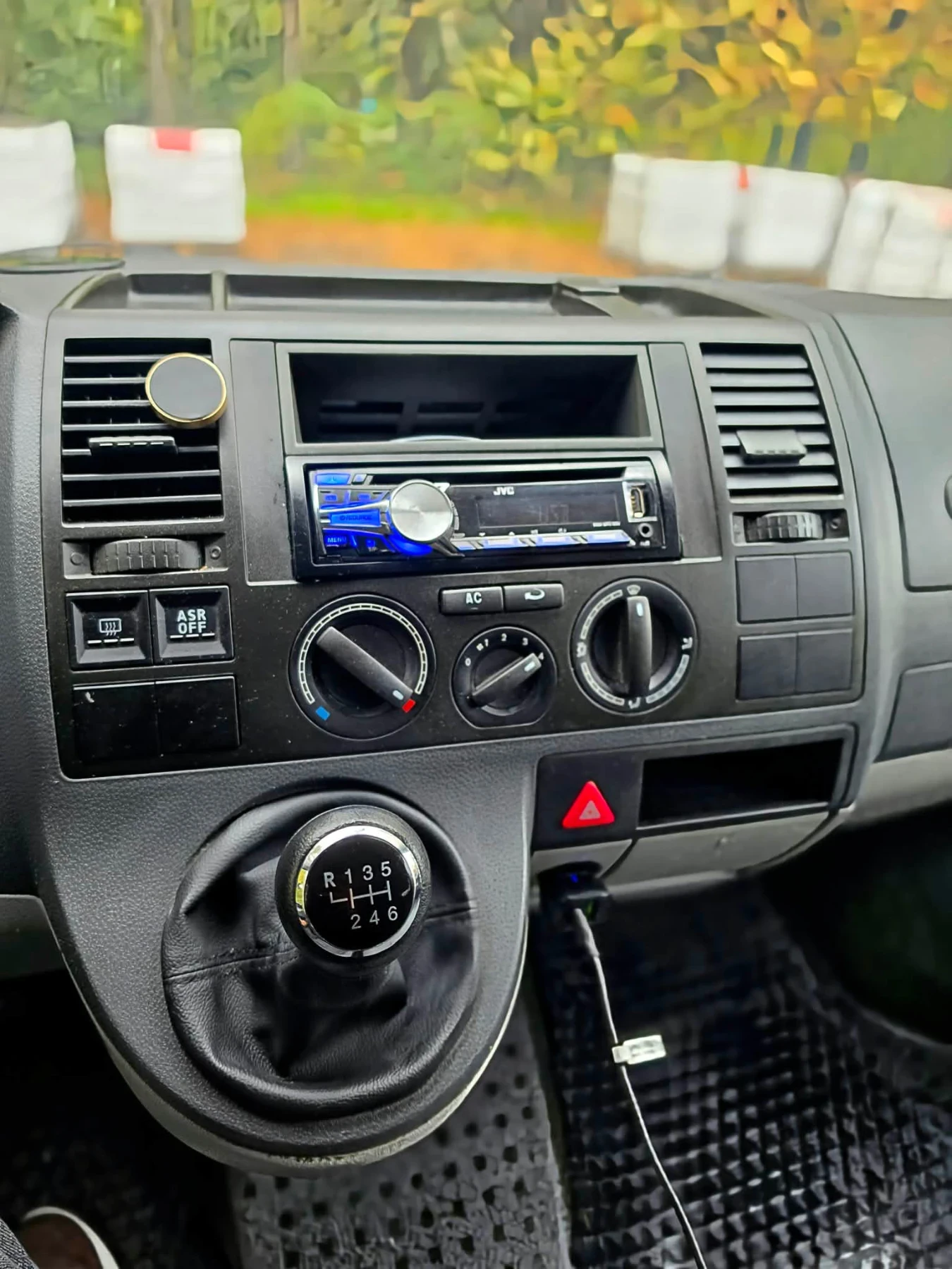 VW T5 VW T5 2.5 TDI , снимка 12 - Бусове и автобуси - 56740824