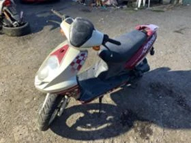 Rieju Toreo 50 куб. 2008 г. YH50QT, снимка 1