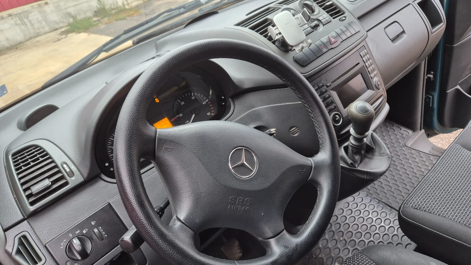 Кемпер Mercedes-Benz VITO - Висок, Дълга база, снимка 4 - Каравани и кемпери - 56075121