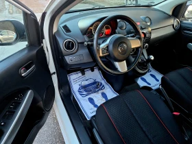 Mazda 2 1.3i Facelift Германия Климатроник 1Соб.Бяла перла, снимка 9